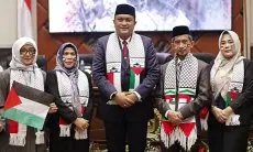 Rapat Paripurna DPRD Kabupaten Bogor Diwarnai Bendera Atribut Palestina