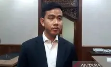 Emil Dardak Pastikan Gibran Siap Tampil dalam Debat Cawapres 2024