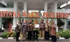 Sukses Percepat  Penurunan Kemiskinan Ekstrem, Pemkab Bandung Raih Penghargaan dan Diguyur Insentif Fiskal Rp6,4 Miliar