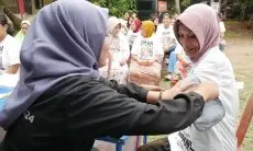 Kowarteg Ganjar Hadirkan Keceriaan di Kalangan Mak-Mak Bogor dengan Cek Kesehatan Gratis
