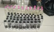 Polisi Sita Ratusan Botol Miras di Warung Kelontong wilayah Warung Bandrek 