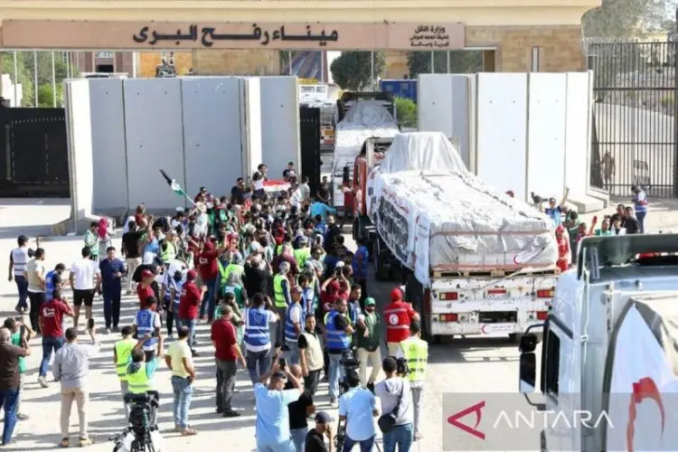 Bulan Sabit Merah Palestina Sebut 59 Truk Bantuan Masuk ke Gaza