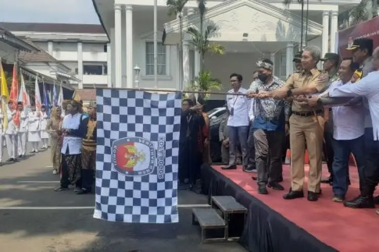 KPU Kota Bogor Gelar Kirab dan Deklarasi Damai Pemilu 2024