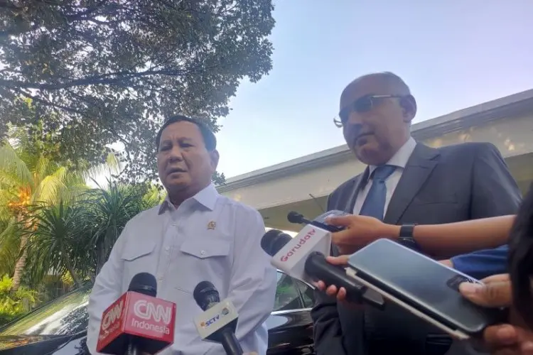 Prabowo Terbang ke Kairo Koordinasi Pengiriman Bantuan ke Gaza