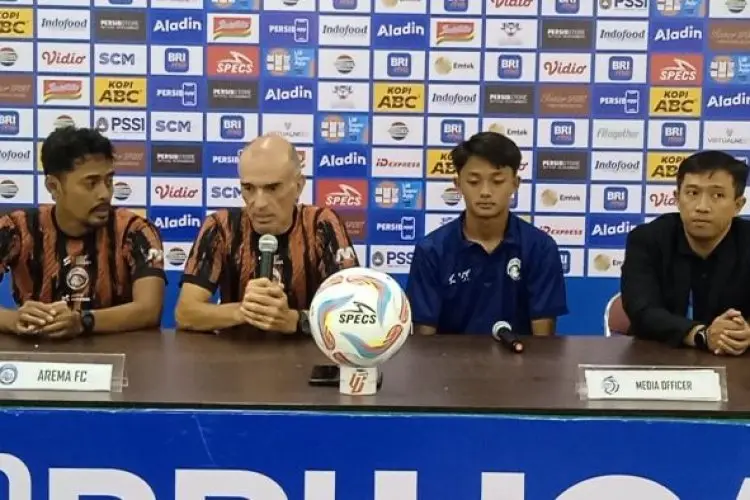 Bobotoh Persib Bakal Penuhi GBLA, Ini Ungkapan Pelatih Arema FC