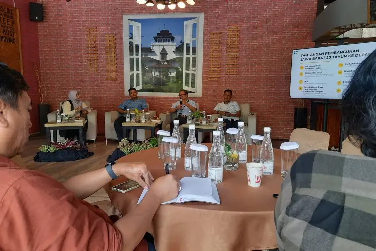 8 Tantangan Bonus Demografi Jadi PR Bappeda Jabar Menuju Indonesia Emas 2045
