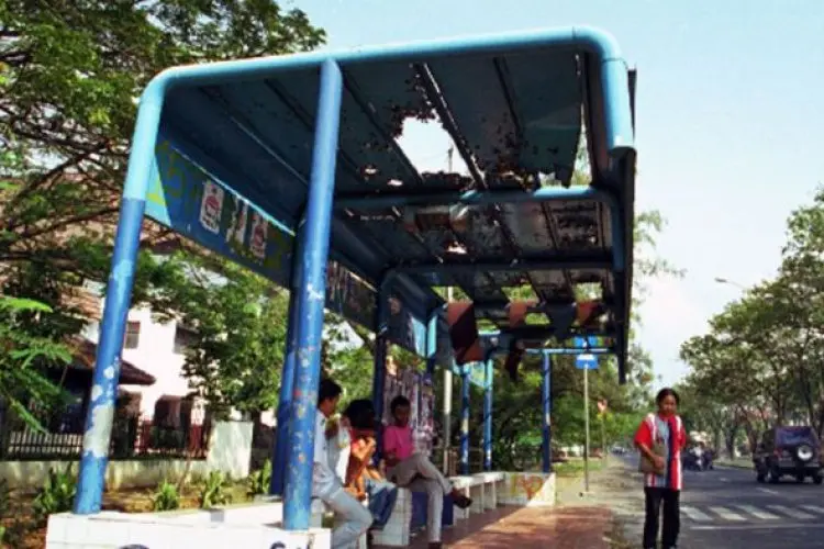 Dishub Kota Bandung Perbaiki 21 Halte Bus