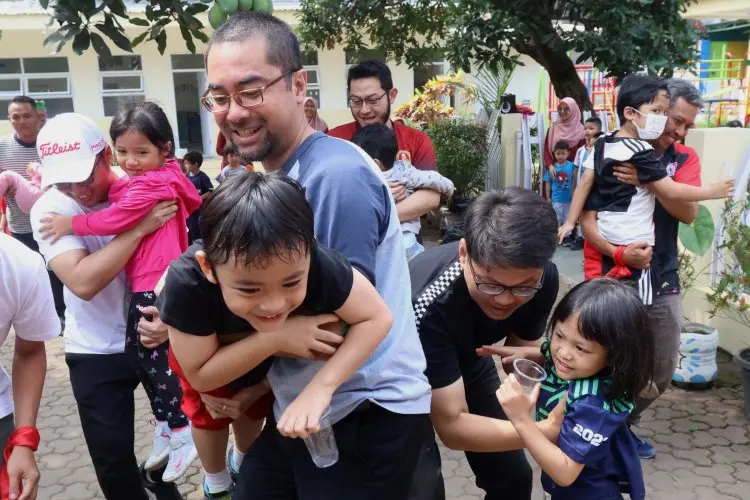 Foto: Peringati Hari Pahlawan, TK Darul Hikam Gelar Sport Day With Daddy