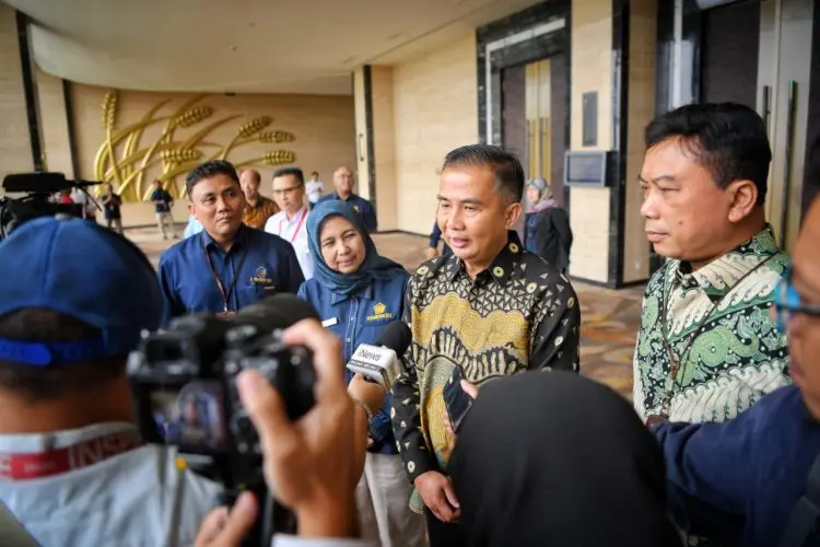 Evaluasi Total BUMD, Bey Machmudin Minta Lakukan Efisiensi