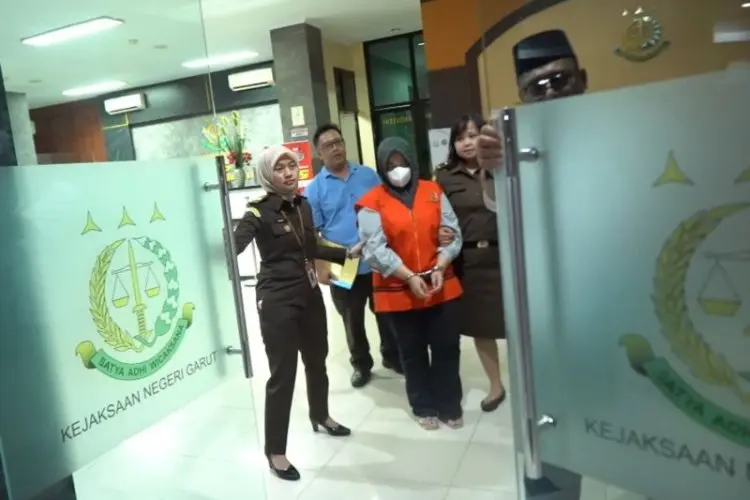 Dua Bulan Ngumpet di Semarang, Kades Banjarsari Akhirnya Ditangkap Kejari Garut
