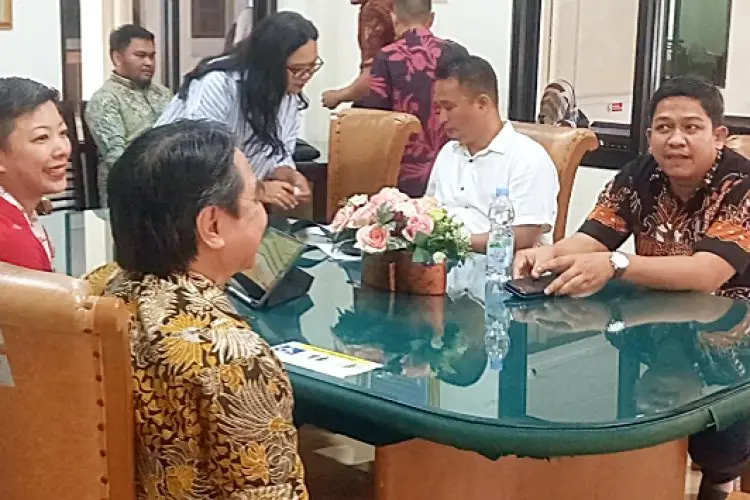 Hasto  dan Yasonna Tanpa Alasan Sah Tidak Hadiri Sidang Mediasi, Ini Komentar Ade Armando