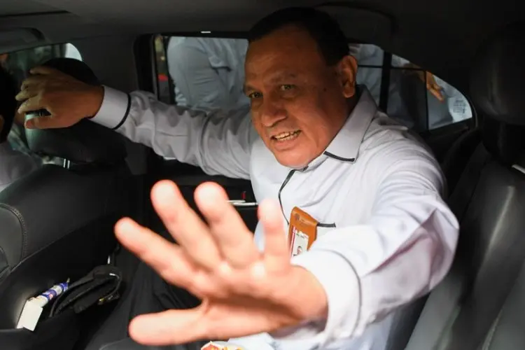 Lugas! MAKI Nilai Ketua KPK Firli Bahuri Gagal Cari Selamat