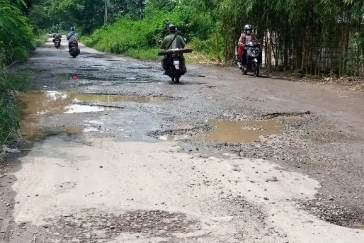 Proyek Pemeliharaan Dituding Hanya Pinjam Bendera, Ini Kata Plt Sekretaris Dinas PUTR Kabupaten Cirebon