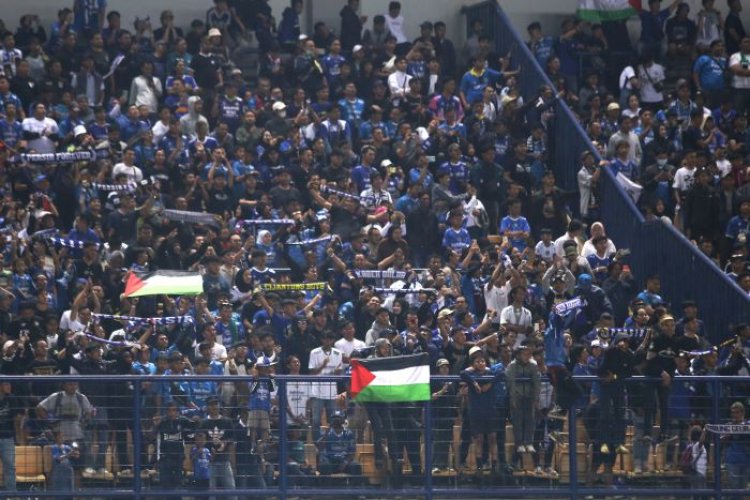 Ini Jawaban Persib Soal Bendera Palestina Boleh Dikibarkan di Stadion