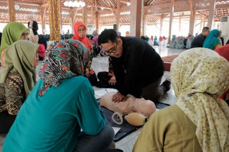 Inkavin Jabar, PPNI dan Dinkes Kota Bandung Gelar Sosialisasi BHD, Cegah Potensi Kematian Akibat Henti Jantung