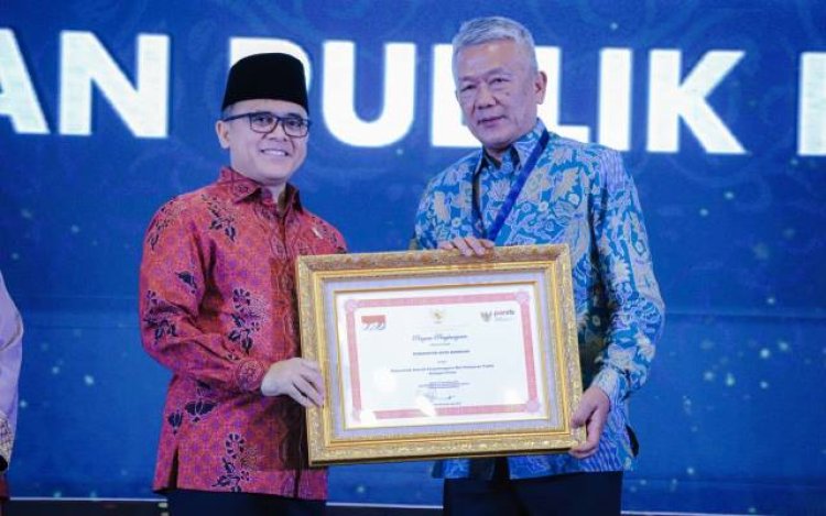 Kota Bandung Raih Penghargaan Pelayanan Publik Terbaik 2023