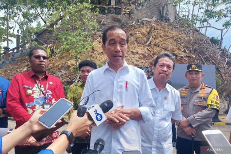 Jokowi Beri Tanggapan Soal Penetapan Tersangka Ketua KPK Firli Bahuri: Hormati Semua Proses Hukum!