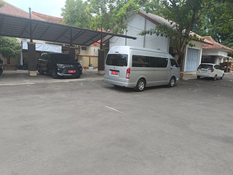 Harusnya Dipakai IKIAD, Kendaraan Operasional Ketua DPRD Kabupaten Cirebon Disoal