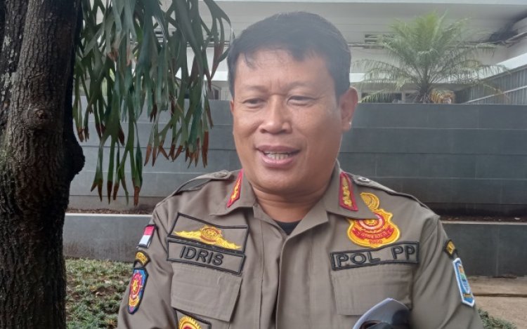 Masuki Masa Kampanye Pemilu 2024, Satpol PP Kota Bandung Kian Intens Tertibkan APK