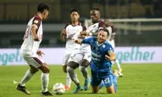 Persib Bandung Imbang Lawan PSM Makassar, Kehilangan Levy Madinda Jadi Penyebab?