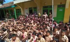 IIPG Jabar Datangi Langsung Madrasah yang Dapat Bantuan Pemerintah