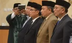Sikap Kami: Kepala Daerah Gimmick