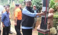Total 77 Rumah Alami Rusak Akibat Gempa Bumi di Pamijahan, Bupati Bogor dan Pj Gubernur Jabar Kompak Kunjungi Korban