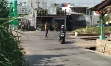 Tanggapi Kecelakaan Kereta Feeder di Cilame, Dishub KBB Bakal Pasang Palang Perlintasan Kereta 
