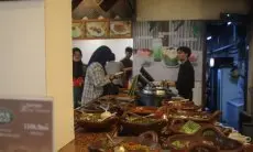 Paviliun Sunda, Rumah Makan Khas Sunda yang Cocok Untuk "Family Time"