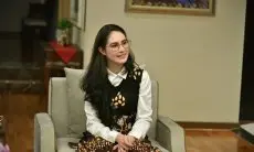 Arumi Sesalkan Video Gibran Soal Program Makan Siang dan Susu Gratis Direkayasa