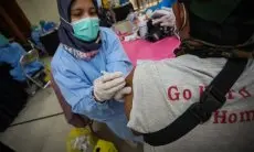 Antisipasi Peningkatan Covid-19, Nakes di Kota Bandung Menjadi Prioritas Vaksin