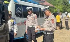 Polres Garut Periksa Kelayakan Angkutan Umum Antisipasi Kecelakaan
