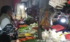 Pedagang Pasar Tradisional Keluhkan Sepinya Pembeli Akibat Operasi Pasar Murah