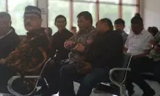 Aa Umbara Bebas Bersyarat