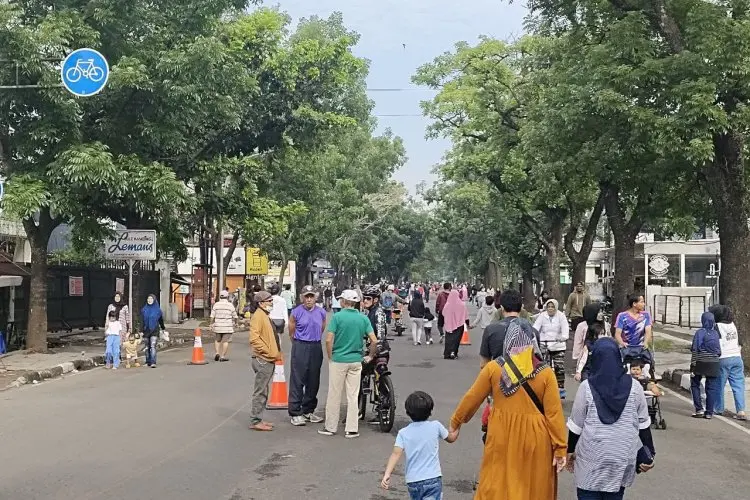 Warga Kota Bandung Sambut Antusias Kembali Dibukanya CFD Buahbatu