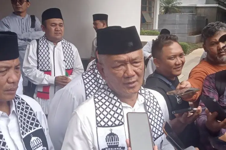 Pj Wali Kota Bandung Minta Masyarakat Melapor Apabila Menemukan Ceceran Sampah