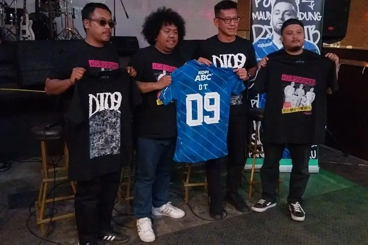 Persib Kolaborasi dengan Band Punk dari Kota Bandung DT09