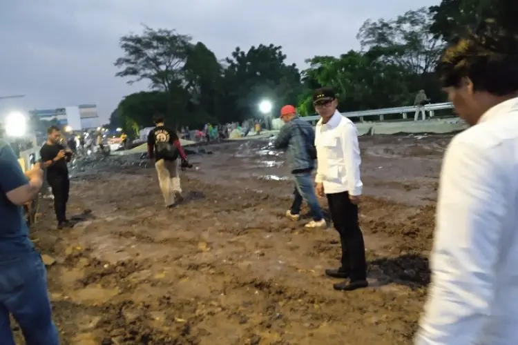 Pembangunan Jembatan Otista On The Track, Segera Dilakukan Uji Beban