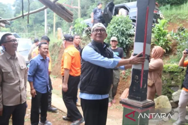 Pemkab Bogor Siapkan Opsi Relokasi Korban Bencana Gempa Pamijahan