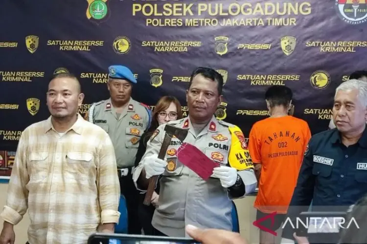 Nunggak Bayar Tiga Bulan, Kamid Dianiaya Pemilik Kontrakan Gunakan Kapak