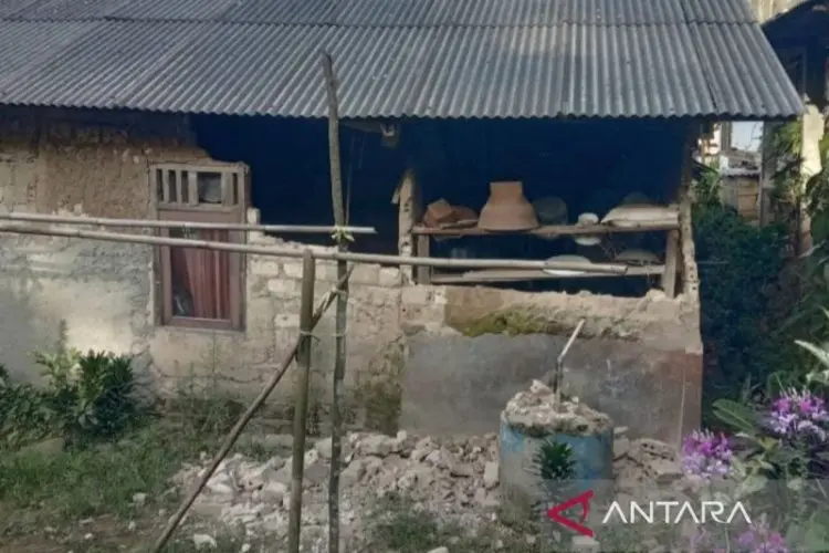 BPBD Jabar Gerak Cepat Tangani Gempa Sukabumi, 65 Rumah Warga Dilaporkan Rusak