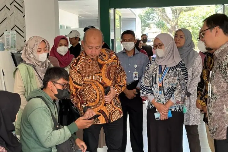 Rofi: Inovasi Antrean Online Aplikasi Mobile JKN Mudahkan Peserta