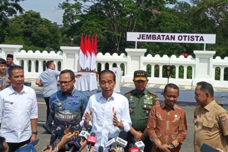 Jembatan Otista Diresmikan Joko Widoo, Bima Arya Pamit
