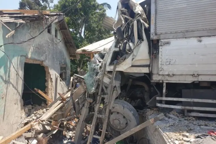 Rem Blong Diduga jadi Penyebab Kecelakaan Maut di Gekbrong Cianjur