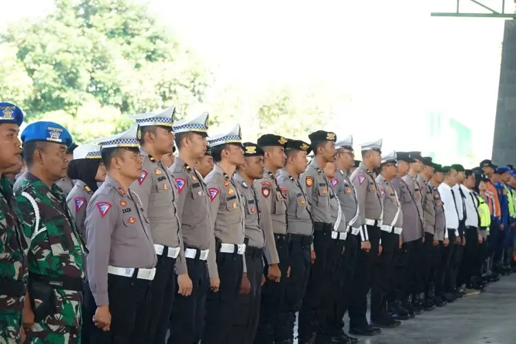 1.309 Personil Gabungan Siap Amankan Libur Nataru di Bandung