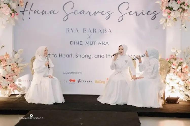 Momentum Hari Ibu, Dine Mutiara Luncurkan Kerudung Hara Series