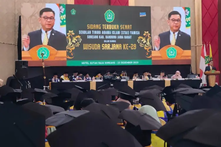 Orasi Ilmiah Wakil DPR RI di Acara Wisuda STAI Yamisa