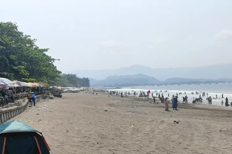 Satpolairut Larang Wisatawan Berenang di Kawasan Rawan Kecelakaan Laut