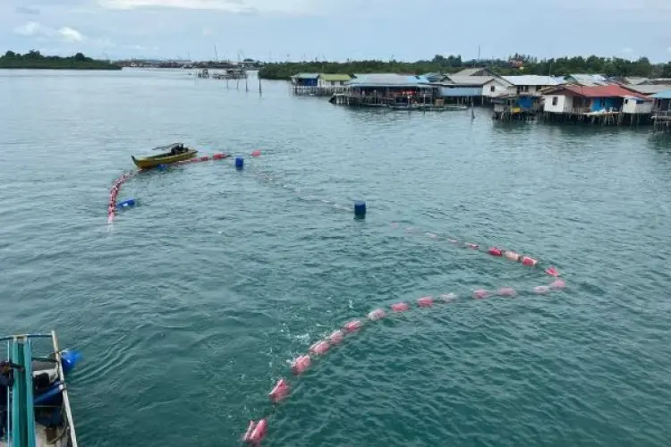 Jelang Ganti Tahun, Kabel Laut Batam-Pulau Buluh Kepulauan Riau Sukses Beroperasi, Kini Warga Nikmati Listrik PLN 24 Jam
