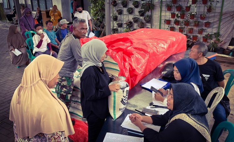 Tekan Efek Inflasi, Pemkot Cimahi Salurkan Bantuan Rastrada kepada 1.500 KPM di Wilayahnya